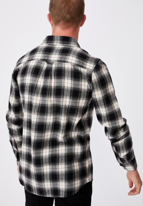 Cotton On - Washed long sleeve check shirt - black & white