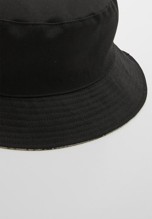 SISSY BOY - Pu snake print bucket hat - grey