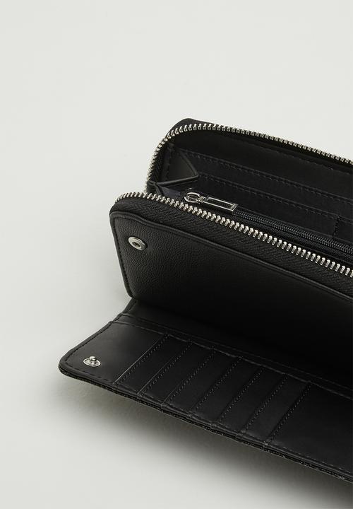 GUESS - Buoso slg multi zip w wristlet - black