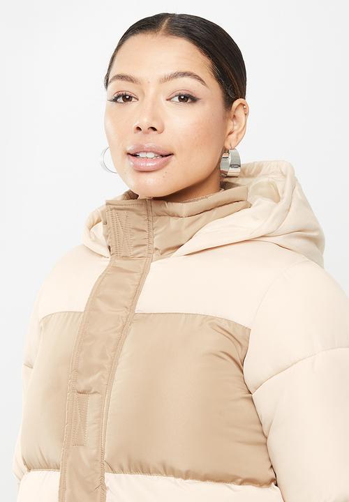 Missguided - Colourblock puffer - tan