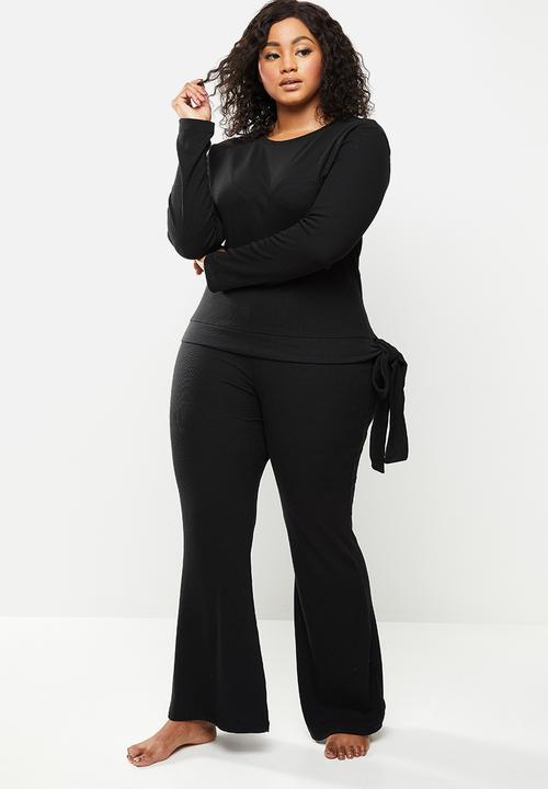 Missguided - Plus size side tie flared leg lounge set - black