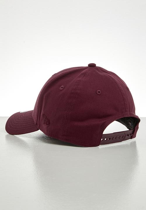 New Era - 940 league essential snap  New York Yankees - maroon