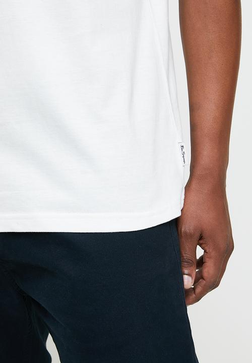 Ben Sherman - Multi target tee - ivory