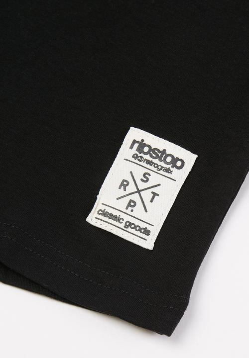 Ripstop - Nelin v-neck tee - black