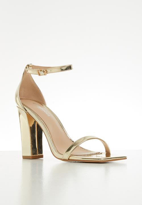 Glamorous - Wide fit block heel - gold
