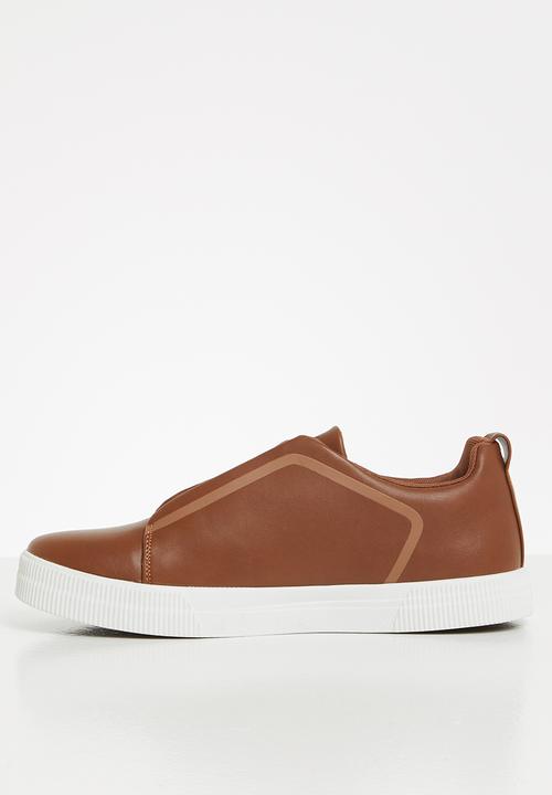 POLO - Harry gusset slip on sneaker - tan