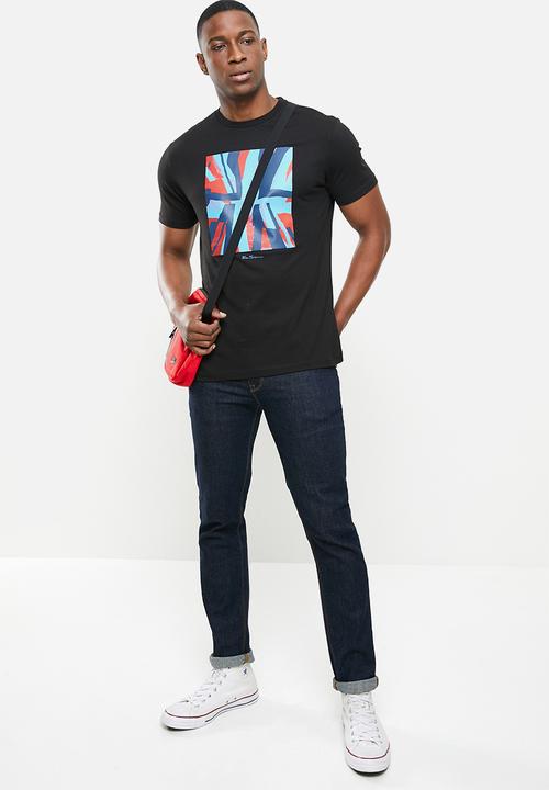 Ben Sherman - Half flag tee - black