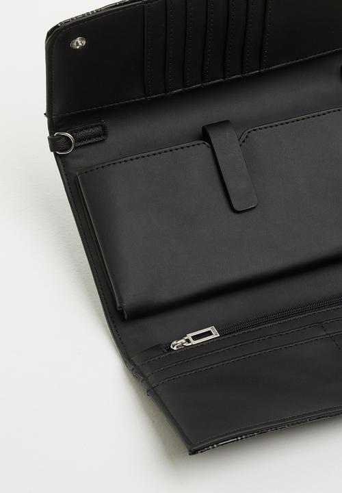 GUESS - Campos mini crossbody flap - black