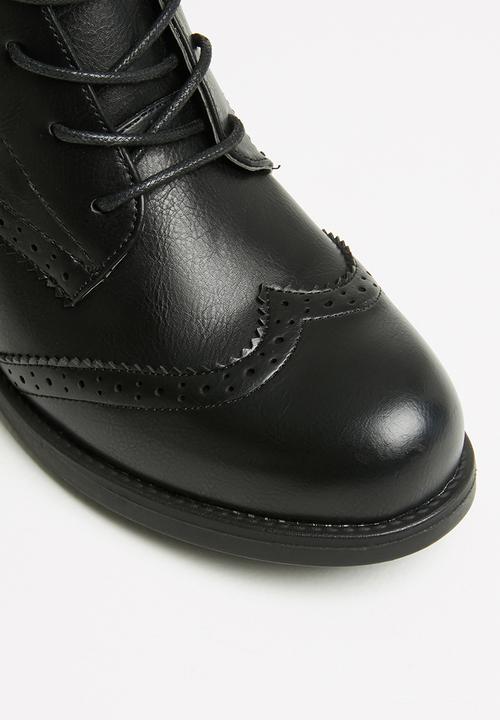 Madison® - Nikita lace-up boot - black