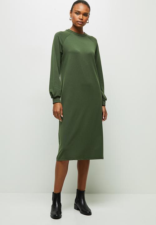 edit - Long sleeve sweater midi dress - olive