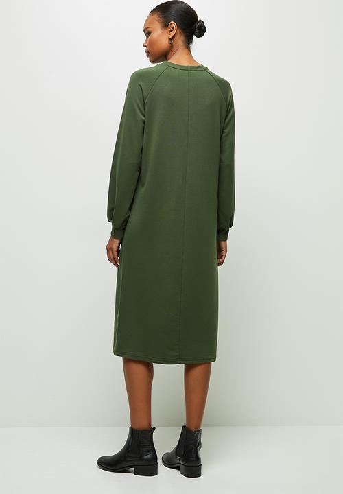 edit - Long sleeve sweater midi dress - olive