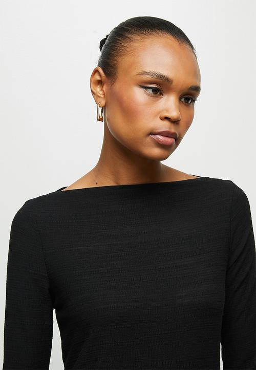 edit - Textured high neck T-shirt - black