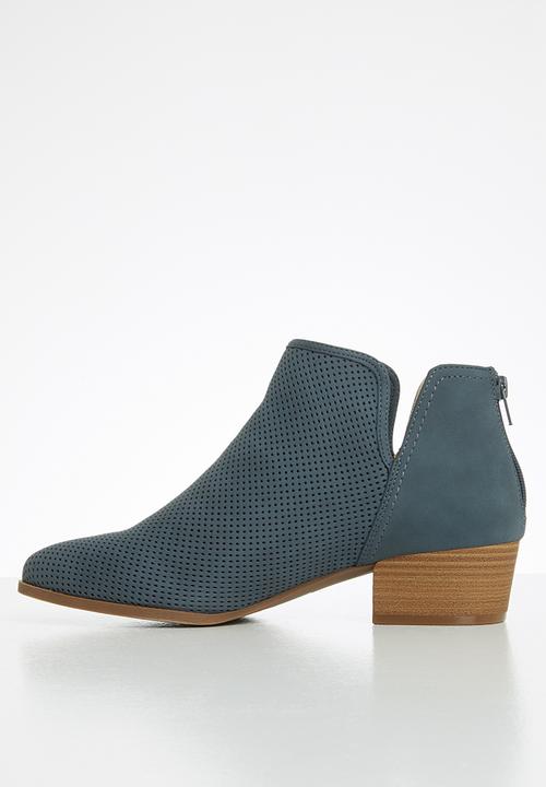 Call It Spring - Lunna boot - blue
