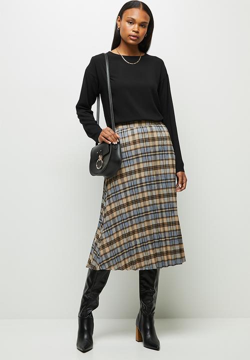 edit - Long sleeve woven basic shell - black