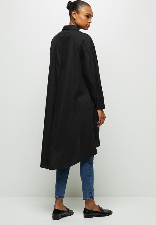 edit - Collared longline shirt - black