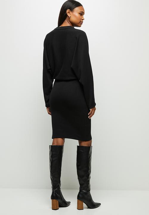 edit - Batwing dress - black