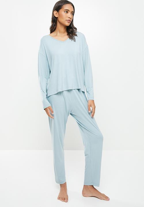 Superbalist - V-neck sleep top & pants set - light blue
