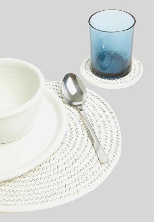 Sixth Floor - Rope stitch placemat set of 4 - white & black