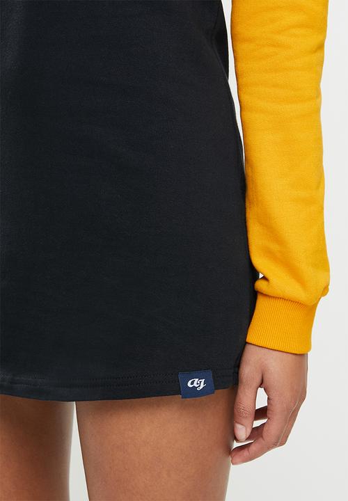 Aca Joe - Colourblock crew terry dress - mustard & black