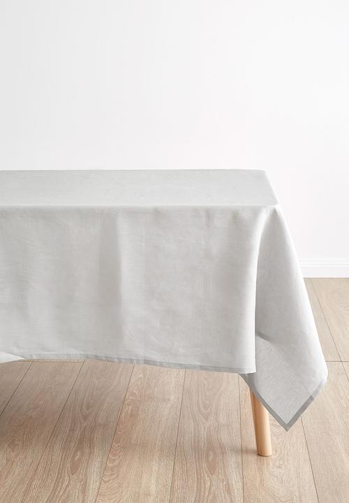 Linen House - Nimes table cloth - pale grey