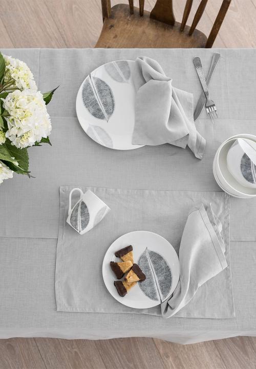 Linen House - Nimes table cloth - pale grey