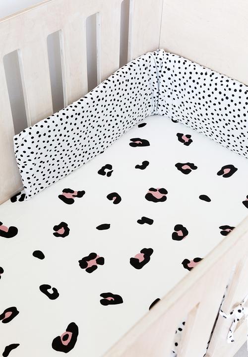 Phlo Studio - Spotty  cot bumper - black & white