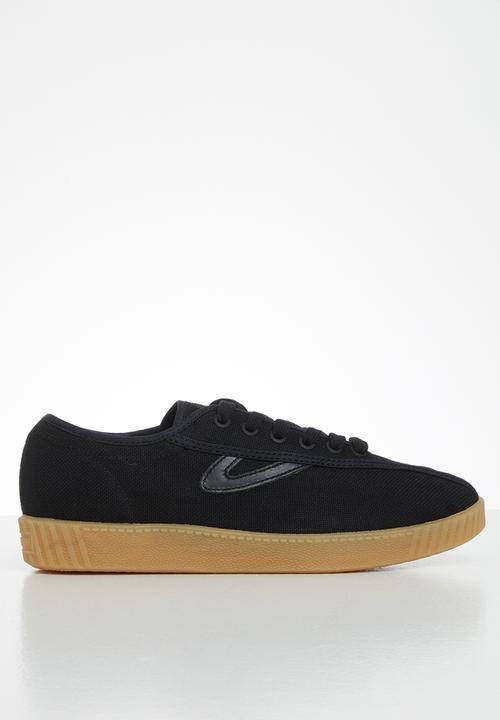 black tretorn sneakers