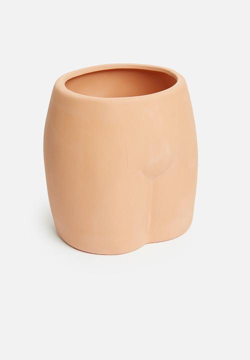 Typo - Midi shaped planter-terracotta butt!