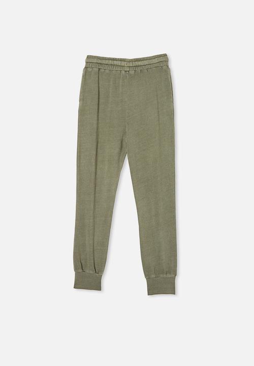 Free by Cotton On - Mason trackpant - swag green