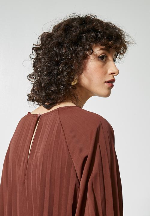 Superbalist - Pleated trapeze dress - brown