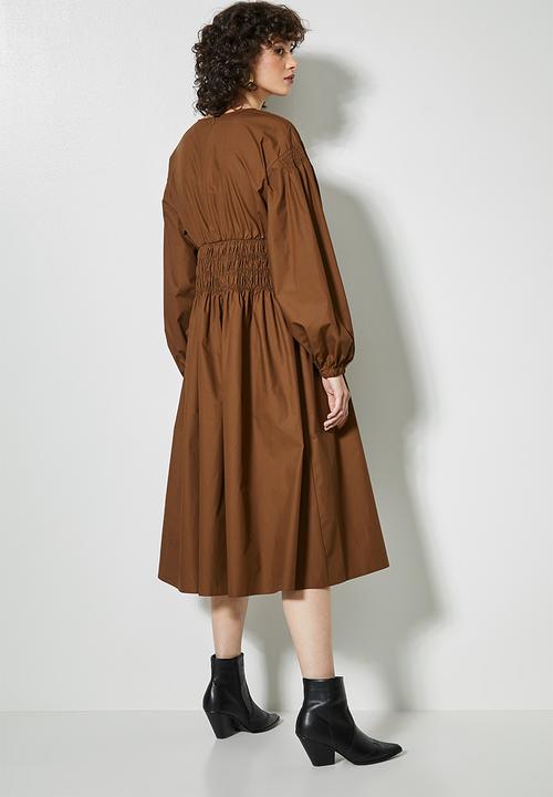 Superbalist - Shirred waisted dress - brown