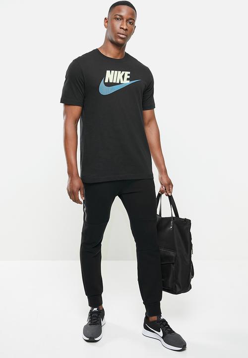 Nike - Nsw tee alt brand mark 12 - black