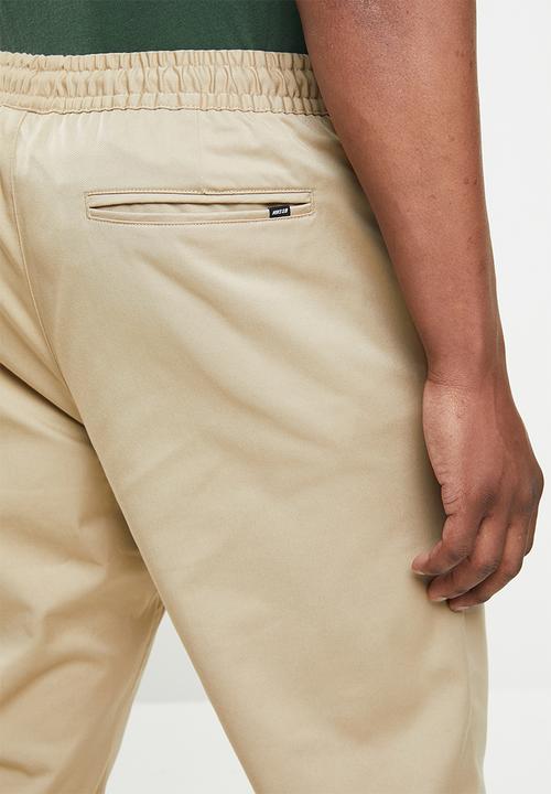 Nike - Nike SB dry pull on chino - khaki