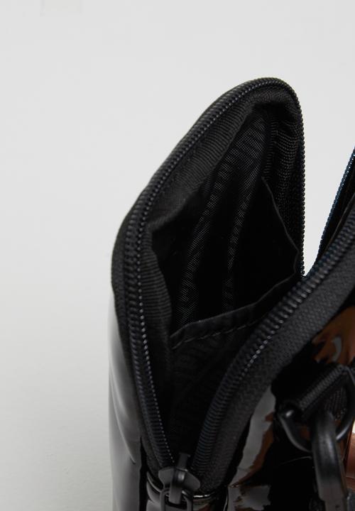 PUMA - Core up sling bag - black