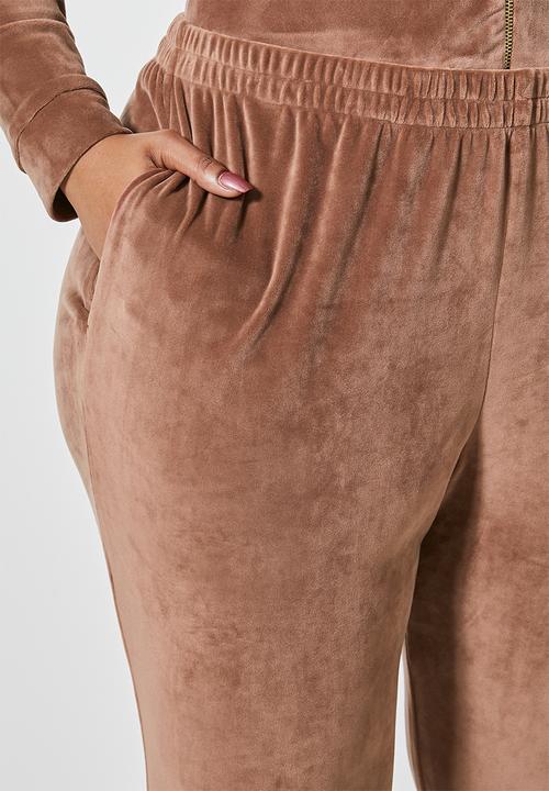VELVET - Plush velvet high rise track pant - mink