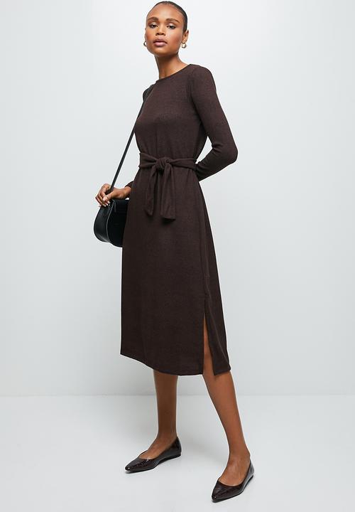 edit - Warm handle belted column midaxi - chocolate