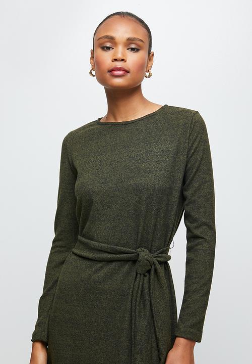 edit - Warm handle belted column midaxi - olive