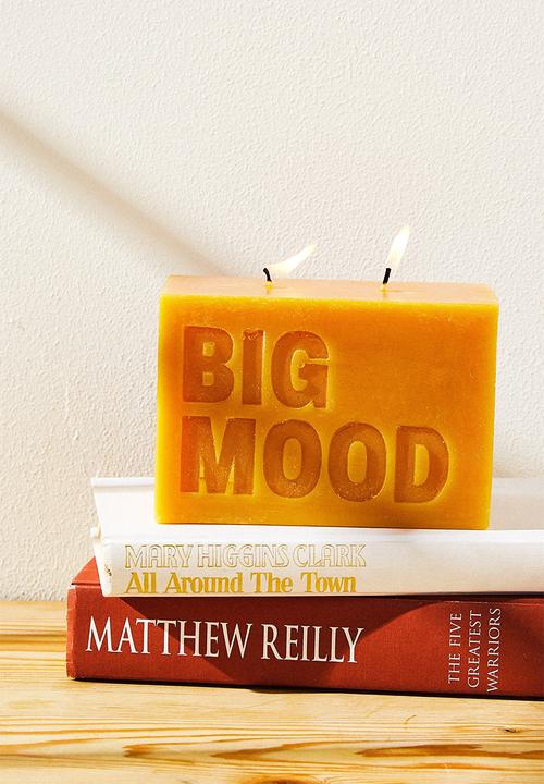 Typo - Large block candle-big mood mustard