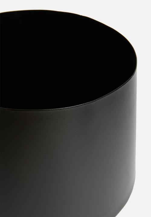 Sixth Floor - Cole planter - black