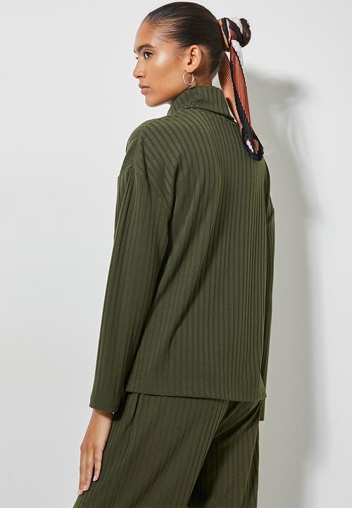Superbalist - Roll neck soft touch top - khaki