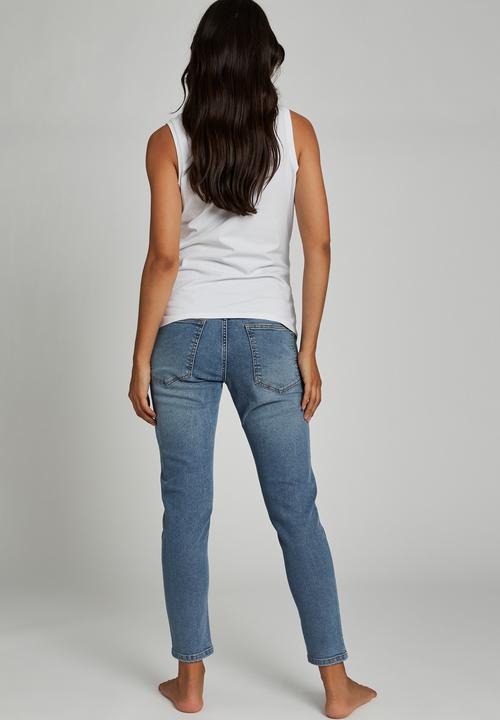Cotton On - Maternity cropped skinny jean over belly - jetty blue