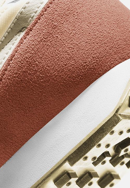 Nike - Daybreak - pale ivory/desert sand-light sienna