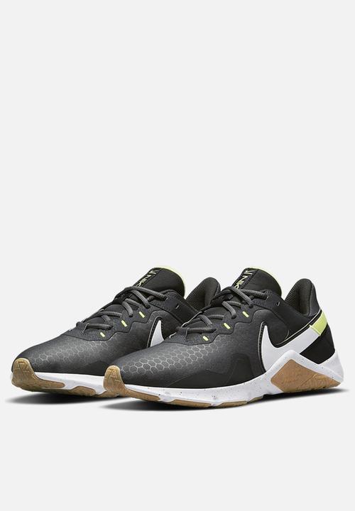 Nike - Legend essential 2 - iron grey/white-dk smoke grey-limelight