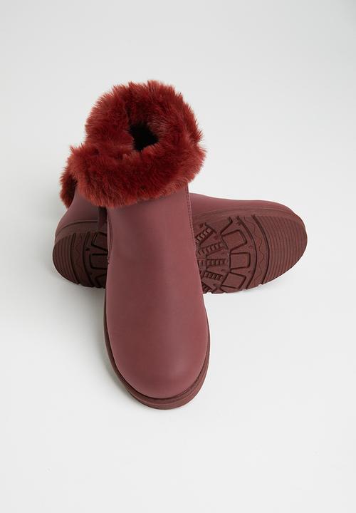 Jada - Faux fur lining zip ankle boot - burgundy