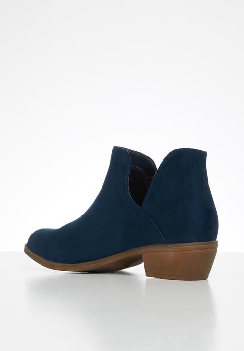Jada - Western side cut ankle boot - navy