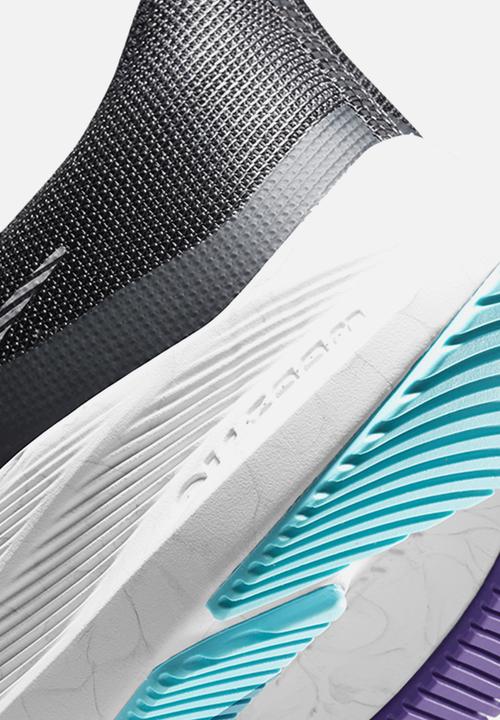 Nike - Winflo 8 - white/metallic silver-black