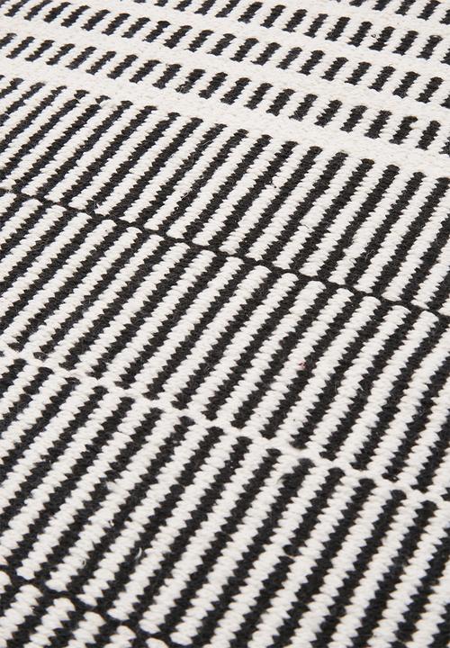 Sixth Floor - Jed woven runner - black & white