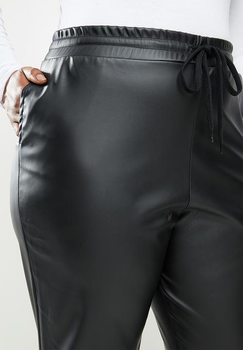 Me&B - Plus leather jogger pant - black