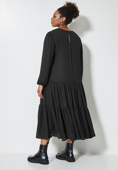 Superbalist - Tiered balloon sleeve maxi dress - black