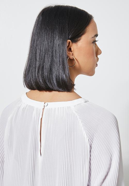 Superbalist - Raglan sleeve mushroom pleated blouse - white